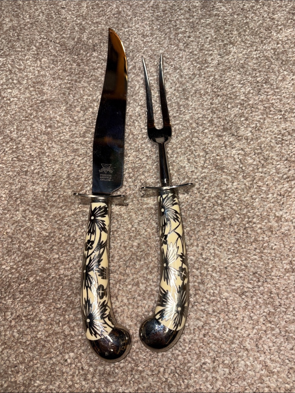 Chase Sheffield carving sets featuring floral silver overlay pistol handles
